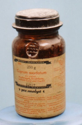 2586 cuprum oxydatum